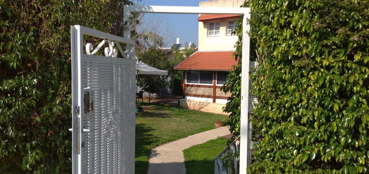 Jordan Valley One Room Apartment Menahemya Экстерьер фото