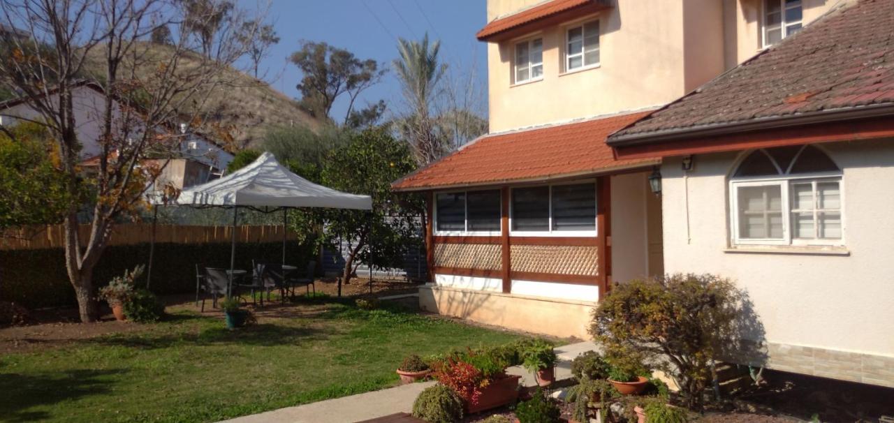 Jordan Valley One Room Apartment Menahemya Экстерьер фото